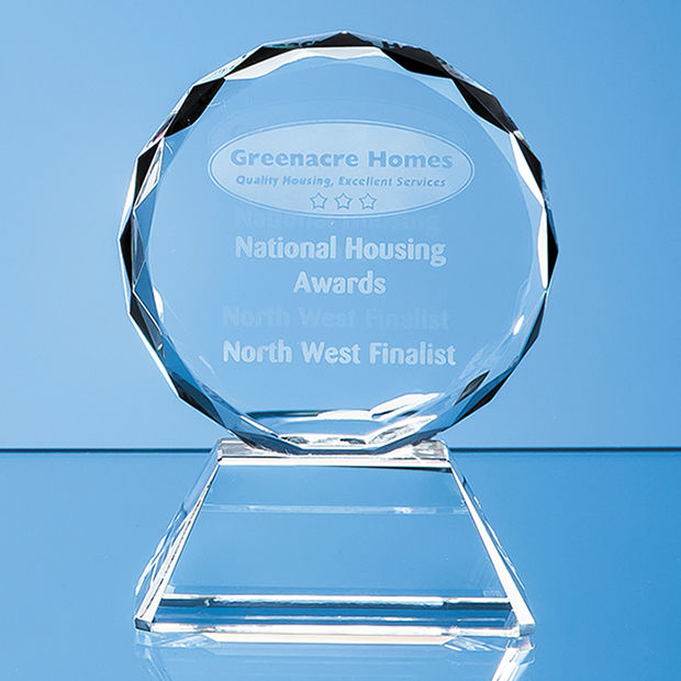 EUR16 - 11cm Optical Crystal Mounted Facet Circle Award