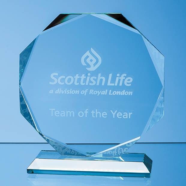 R78 - 11.5cm x 11.5cm x 15mm Jade Glass Facetted Octagon Award