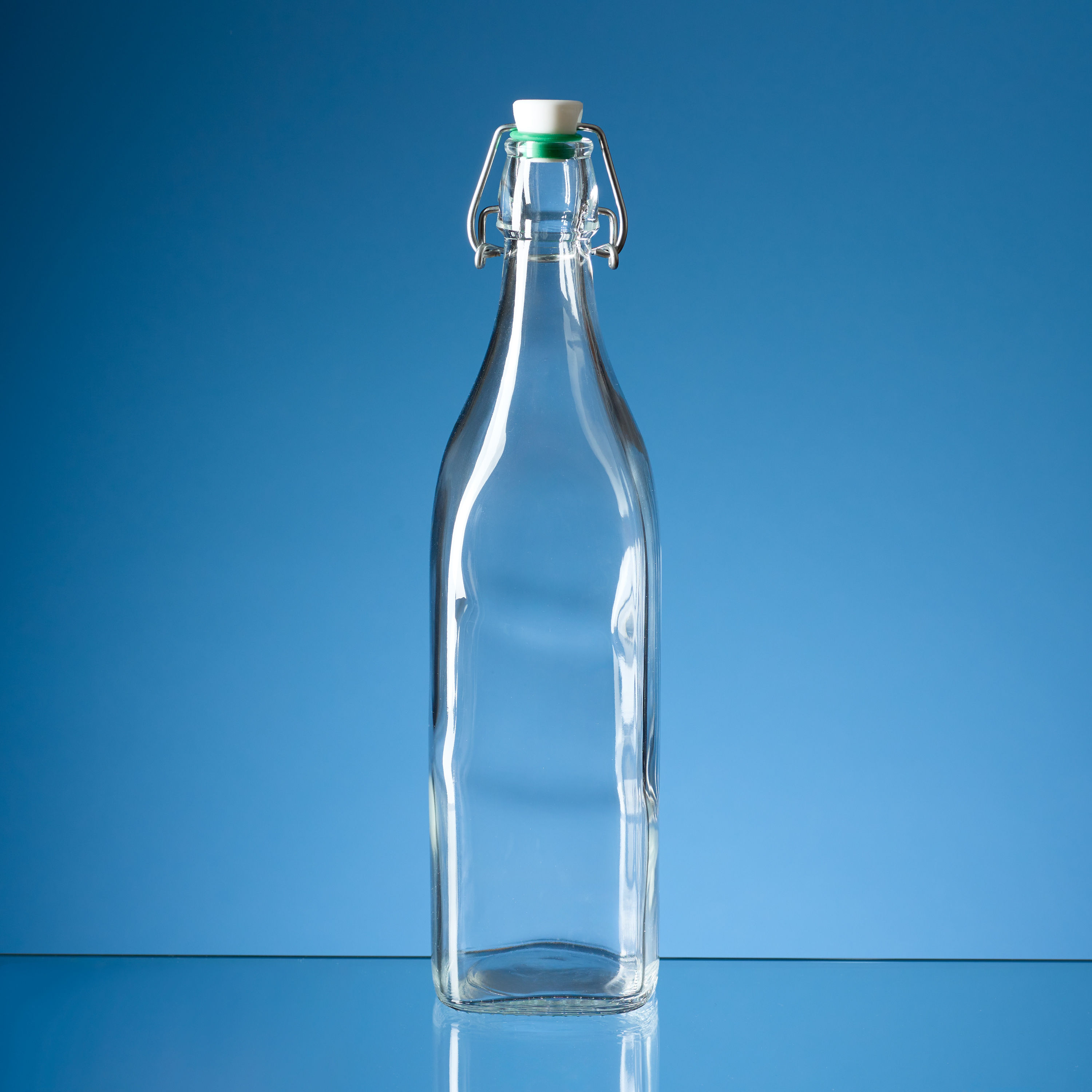 BR40 - 1ltr Square Whte Cap Swing Top Bottle with Green Washer