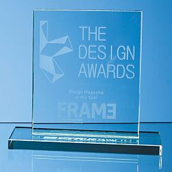 R34 - 12cm x 9cm x 12mm Jade Glass Rectangle Award
