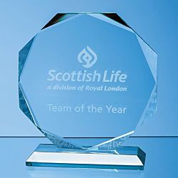 R79 - 14.5cm x 14.5cm x 15mm Jade Glass Facetted Octagon Award